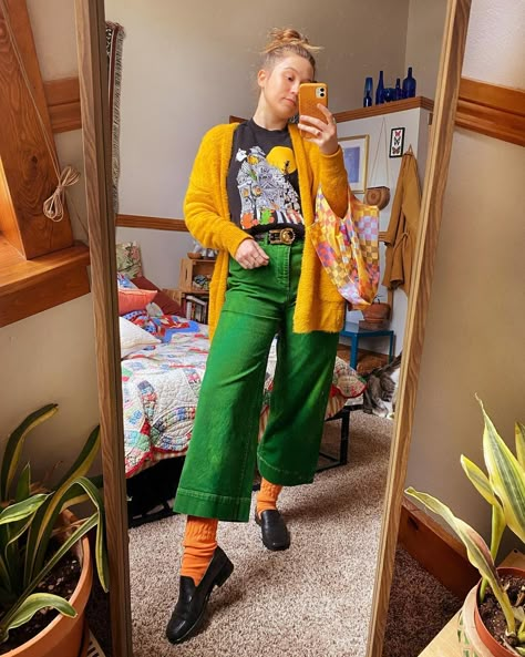 Caitlin B. ☻ | It’s the 👻 SPOOKY EDITION 👻 of #thriftbeedailylooks today so I’m pulling out my favorite Halloween looks from the last week or so! . You… | Instagram Eclectic Style Outfits, Spring Eclectic Outfits, Funky Outfits Summer, Nonbinary Teacher Outfits, Fun Plus Size Outfits, Funky Plus Size Outfits, Colorful Plus Size Fashion, Eclectic Grandma Fashion, Quirky Fashion Summer