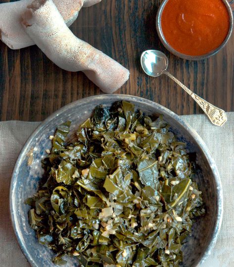 Ethiopian Collard Greens (Gomen) with Awaze - WILD GREENS & SARDINES Vegetarian Collard Greens, Cooked Greens, Vegan Collard Greens, Collard Greens Recipe, Quick Easy Vegan, Holiday Side Dish, Vegan Holiday Recipes, Ethiopian Food, Keto Vegan