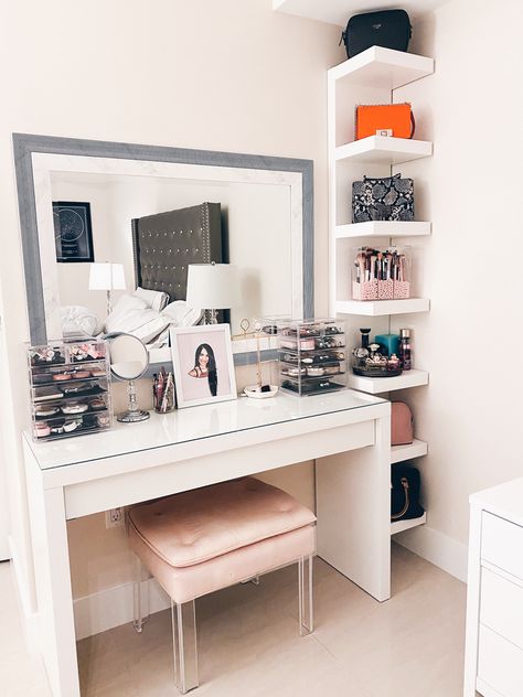 Dresser Table Ideas Bedrooms, Dressing Table Set Up, Dressing Table Ideas Ikea, Malm Dressing Table Ideas, Ikea Malm Makeup Table, Bedroom With Dressing Table, Ikea Dressing Table Ideas, Dressing Table Ideas, Dressing Table Inspiration