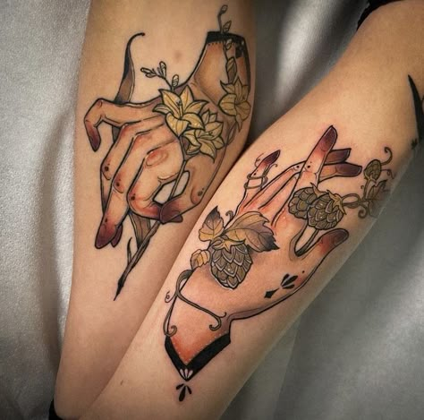 Neotraditional Hand Drawing, Neotrad Hand Tattoo, Neo Trad Hand Tattoo, Neotraditional Hand Tattoo, Lady Hand Tattoo, Neo Traditional Hand Tattoo, Neo Trad Flash, Sia Tattoo, Neo Trad Tattoo Design