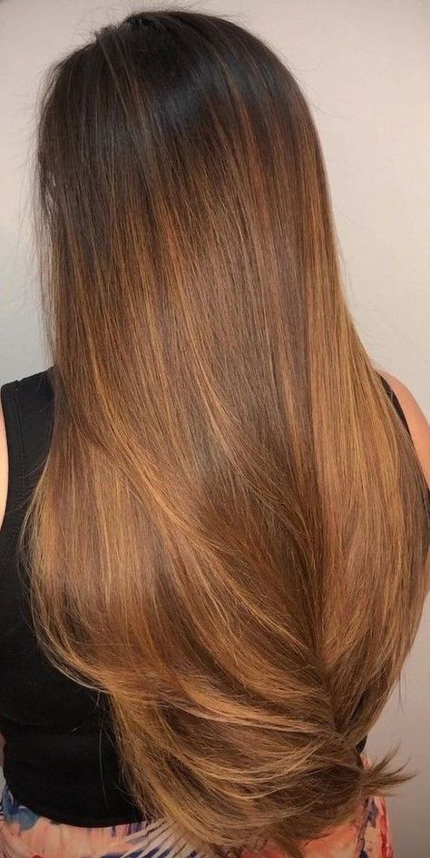 Warmth and richness of caramel hair color ideas - Hairstyles for Long Hair Caramel Hair Color Ideas, Caramel Hair Color, Aesthetic Face, Long Hair Highlights, Hair Color Caramel, Brunette Hair With Highlights, Long Hair Pictures, Caramel Hair, Hair Color Auburn