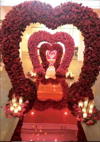 Valentines Surprise, Flower Arch, Romantic Surprise, Red And Pink Roses, Boquette Flowers, Rose Arrangements, Luxury Flowers, Valentine Decorations, Travis Scott