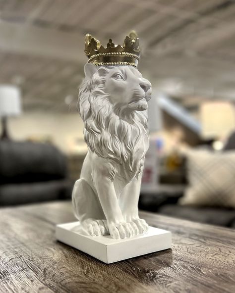 Lions don't have to roar to show off ... they're already the king! Add this décor accessory to your home ... because YOU can show off! https://www.bobmillsfurniture.com/catalog/home-decor Lion, Decorative Accessories, Home Art, Art Decor, Home Decor, Art