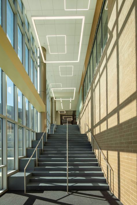 Sekolahan Aesthetic, Korean School Hallway Aesthetic, School Stairs Aesthetic, School Room Aesthetic, Aesthetic School Building, School Aesthetic Building, School Campus Aesthetic, School Building Aesthetic, Rainy River