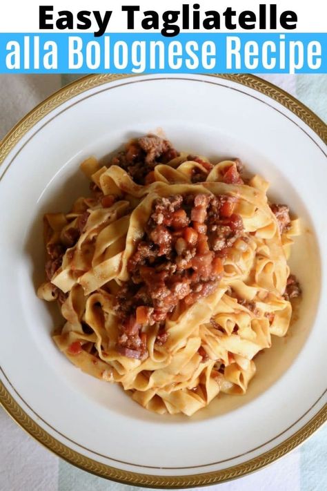 Bolognese Pasta Recipe, Homemade Tagliatelle, Pasta Bolognese Recipe, Italian Pasta Recipes Authentic, Tagliatelle Bolognese, Tagliatelle Recipe, Bolognese Pasta, Ragu Sauce, Tagliatelle Pasta