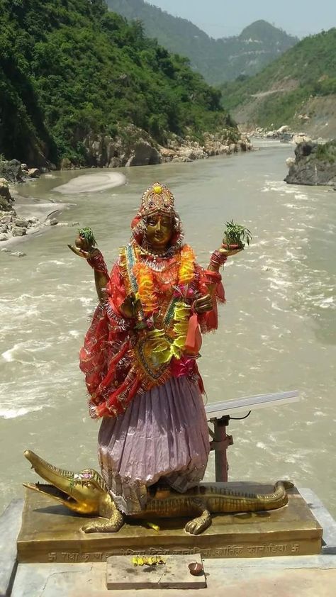 Maa Ganga at Deva prayaag Ganga Devi Images, Ganga Mata Images, Ganga Maa Images, જય ઠાકર, Ganga Devi, Ganga Maa, Goddess Ganga, Maa Image, Kali Mata