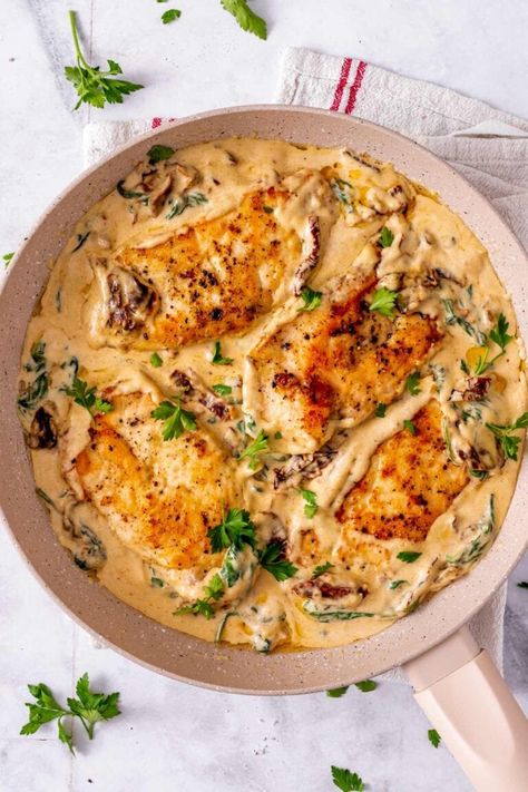 marry me chicken. Marry Me Chicken Recipe, Crunch Bars, Chicken Stroganoff, Marry Me Chicken, Dried Tomatoes, Creamy Sauce, Easy Dinners, Chicken Breast Recipes, Chicken Recipe