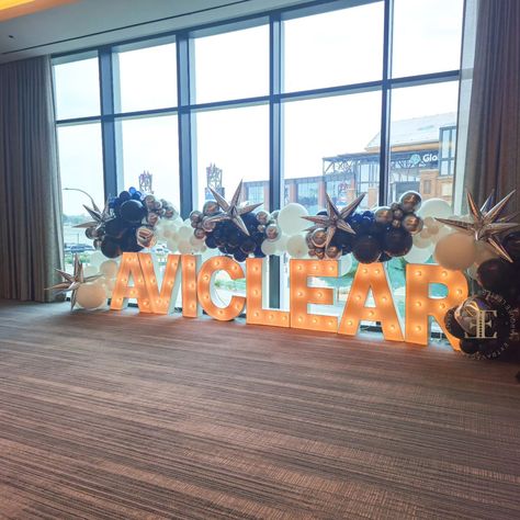 Elevate your next corporate event with our stunning marquee letter and balloon installations! ✨ From chic and modern to playful and fun, we create customized designs to match your brand and theme. 🎉 Our expert team transforms any space into a memorable party atmosphere. Whether you're hosting a corporate gala, product launch, or employee appreciation event, we've got you covered! 💫 Contact us today to bring your vision to life. #corporateeventplanning #dallasfortworthevents #marqueeletterr... Company Event Ideas, Brand Launch Party, Corporate Gala, Nice Office, Grand Opening Party, Corporate Events Decoration, Brand Launch, Corporate Event Planning, Events Decor