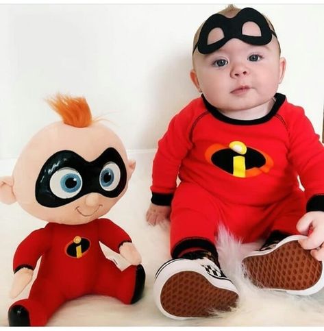 7 Month Old Halloween Costume Boy, Baby Boy Disney, Costume Carnaval, Baby Milestones Pictures, Foto Newborn, Monthly Baby Pictures, Monthly Pictures