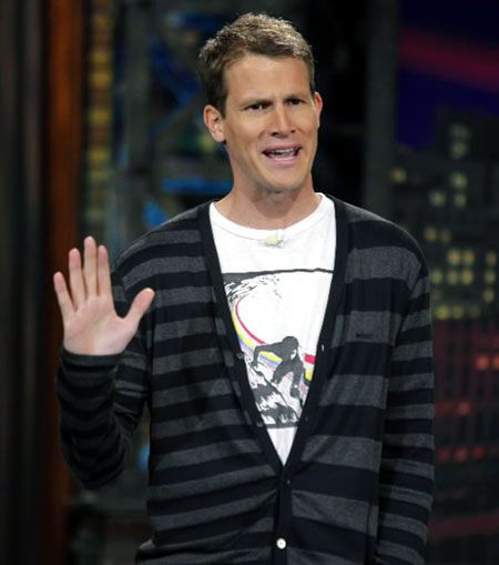 Daniel Tosh... Tosh.O Daniel Tosh, Laugh Factory, Comedy Club, Love To Meet, Tv Music, Now And Then, Music Tv, Funny People, Tv Movies