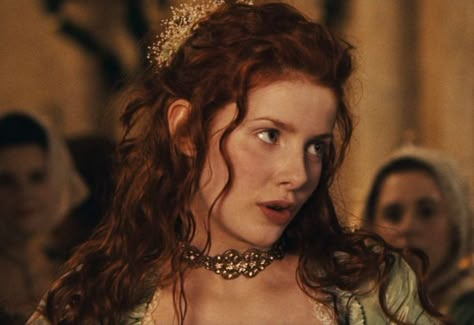 Rachel Hurd Wood, 16th Century Fashion, The Grisha Trilogy, Ginger Girls, Redhead Girl, Photography Women, Face Claims, Dark Hair, Redheads