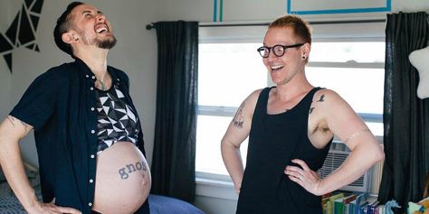 Pregnant Man, Androgynous Hair, Lgbt Love, Beautiful Body, Detox Tea, Lgbtq Pride, Gay Love, Losing Weight, Portland