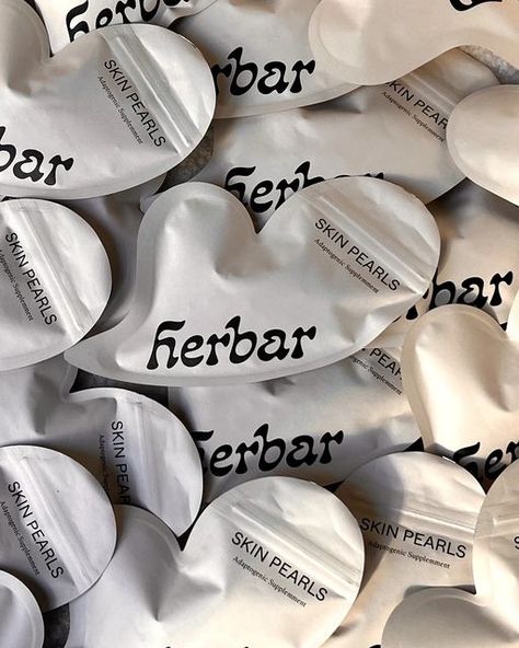 Herbar on Instagram: "POV: hundreds of Skin Pearls are being shipped to our pre-order cuties! ✨ Each refill bag contains one month's worth of pearls for you to look your best AND feel your best every. damn. day. 100% recyclable material 'cause since we are in the business of beauty, we have a responsibility to offset and minimize our environmental impact. Take two Skin Pearls daily with your liquid of choice, with or without food, ideally in the morning so their Adaptogenic and Fungi superpow Refillable Packaging, Luxury Branding Design, Packaging Designs, Take Two, Bag Packaging, Beauty Art, Look Your Best, Aesthetic Makeup, Environmental Impact