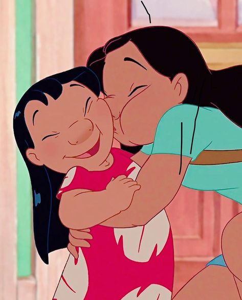 ♡ Ohana means family ♡ Lilo & Nani - Best Disney Sisters! Disney Sisters, Lilo And Nani, Luigi Costume, Disney Best Friends, Matching Sister Tattoos, Best Friend Wallpaper, Sibling Poses, Disney Games, Ohana Means Family