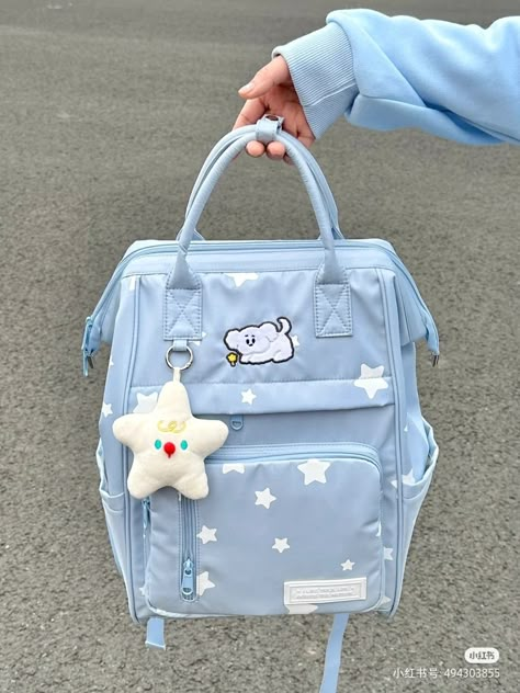 Kotak Bento, Korean Bag, Cute Suitcases, Cute School Bags, Aesthetic Bag, Stylish School Bags, Cute School Stationary, School Bag Essentials, Kawaii Bags