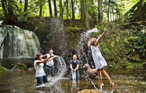 family playing in the water, family splashing each other Creative Family Pictures, Casual Photography, Unique Family Photos, Family Maternity Pictures, Lifestyle Family Photography, Family Photoshoot Poses, Waterfall Pictures, Waterfall Photo, Photography Artistic