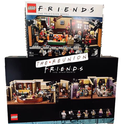 Friends Lego Set, 13 Birthday Gifts, Friends Lego, Friends Merchandise, Friends Reunion, Friend Crafts, Friends Central Perk, Lego Craft, Lego Worlds