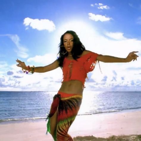 Aaliyah 90s, 2000 Nostalgia, 2000s Summer, Vacation Fits, 2000s Era, Colorful Posters, Aesthetic Pfps, Aaliyah Style, 90s Summer