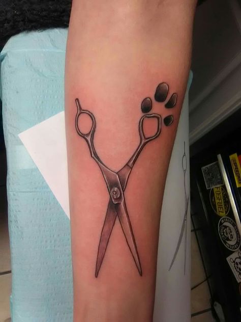 Pet Groomer Tattoo, Groomer Tattoo Ideas, Grooming Scissors Tattoo, Grooming Shears Tattoo, Grooming Tattoo Ideas, Dog Grooming Tattoo Ideas, Dog Grooming Tattoo, Groomer Tattoo, Grooming Tattoo