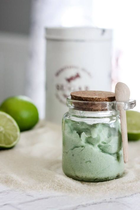 Diy Whipped Sugar Scrub, Sugar Scrub Homemade Recipe, Homemade Sugar Scrub, Diy Sugar Scrub, Emulsified Sugar Scrub, Whipped Sugar Scrub, Sugar Scrub Homemade, Lime Essential Oil, Sugar Scrub Recipe