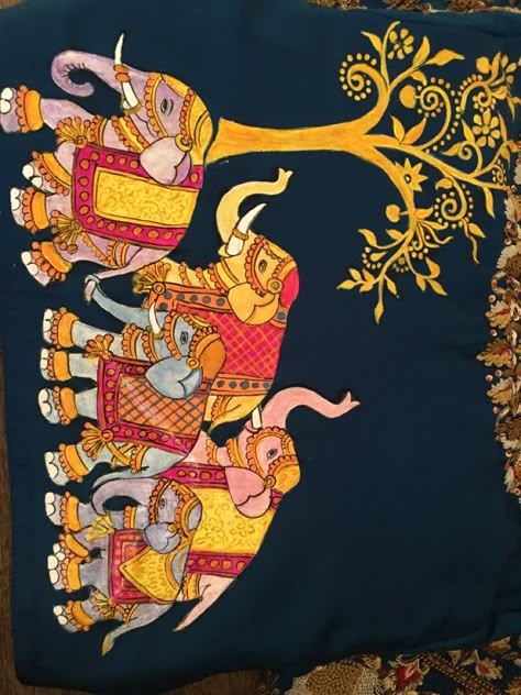 Patchitra Painting, Blouse Painting, Textile Painting, Gond Painting, Mughal Art Paintings, Rajasthani Art, Gold Art Painting, Fabric Painting Techniques, Kalamkari Painting