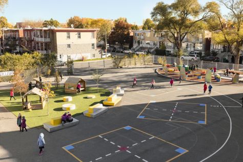 École Sainte-Anne Elementary Schoolyard Canada Project, Youth Center, Children Park, Wooden Cabins, School Yard, School Administration, School Curriculum, School Building, Outdoor Playground