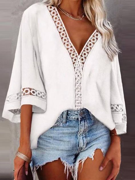 Solid Lace Stitch Loose Blouse Classy Summer Fashion, White Lace Shirt, Mode Kimono, Boho Shirts, Womens Tops Summer, Women Tunic Tops, Loose Outfit, Loose Shirts, Loose Blouse