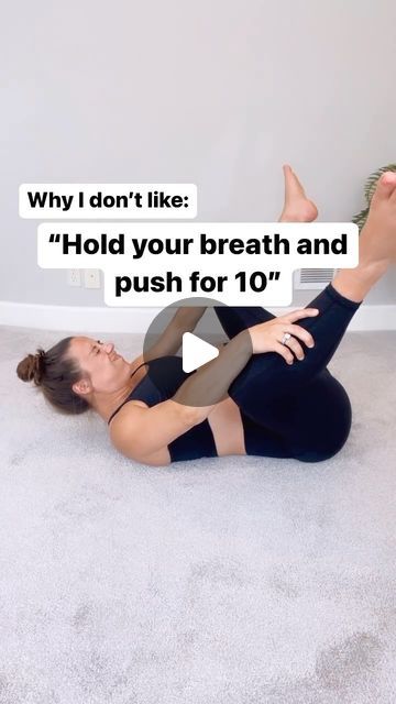 Dr. Lizzie Kieffer - Pelvic PT on Instagram: "*Contraction starts* “Okay lift your head and push push push for 10, 9, 8, 7, 6…….” Also known as “purple pushing”. Who pushed like this during labor❓❓❓ I wouldn’t be surprised if a lot of you said you did! This is common practice in the hospital setting. But when you look at it’s effects on the body (and baby) it really doesn’t make sense 🤔 For starters, when you HOLD your breath, you’re decreasing the oxygen flow to your uterus and baby. This is exactly where we NEED all the oxygen! Your uterus is working hard and so is baby. And of course you are too 🤍 The World Health Organization (WHO) recommends NOT directing someone in labor to hold their breath or consciously sustain pushing. And The American College of Nurse Midwives (ACNM) recomm Breathing During Labor, How To Push During Labor, How To Breathe During Labor, Phases Of Labor, Nurse Midwife, It Goes Like This, Prenatal Workout, Best Aunt, Your Head