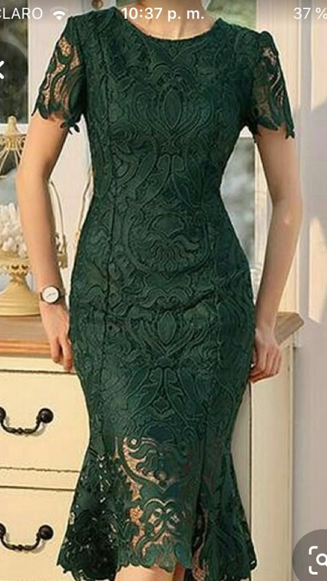 Fall Lace Dress, Gaun Peplum, Gown Dress Design, Áo Blu, Casual Silk Dresses, Costum Elegant, Sheath Dresses Pattern, Lace Dress Design, فستان سهرة