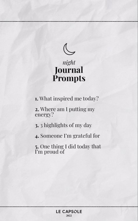 Feeling Good Aesthetic, New Year Prompts, Easy Journal Ideas, Night Journal Prompts, Night Journal, Morning Journal Prompts, Mindfulness Journal Prompts, Morning Journal, Journal Questions