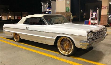 Chevrolet Impala Convertible, Impala Convertible, Lowrider Cars, Old School Cars, Chevrolet Impala, Lowrider, Amazing Cars, Whips, Dream Cars