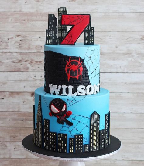 Birthday Cakes Girls Kids, Spiderman Birthday Party Decorations, Spider Man Cake, Miles Morales Spider Man, Spiderman Birthday Cake, Dummy Cake, Superhero Birthday Cake, 5th Birthday Party Ideas, Spiderman Birthday Party