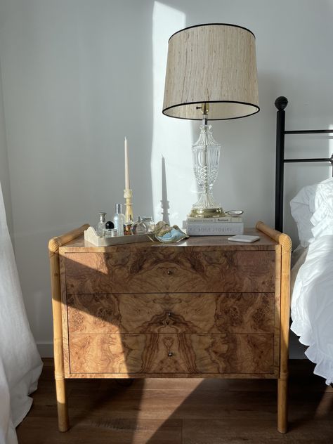 Antique Wooden Nightstand, Wood Bedroom Aesthetic, Burlwood Nightstand, Bedside Table Ideas, Burled Wood Furniture, Vintage Nightstand, Wooden Bedside Table, Wood Bedside Table, Wooden Nightstand