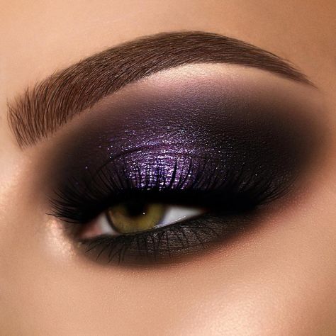 For @patmcgrathreal wearing the new #EYEdols Eyeshadow Singles in Synthetica, Dark Matter and Statuesque 🔥🔥🔥 What do you think guys?? Are… Machiaj Smokey Eyes, Make Up Designs, Purple Smokey Eye, Purple Eye Makeup, Smoky Eyes, Purple Eyeshadow, Makijaż Smokey Eye, Lips Shades, Kesha