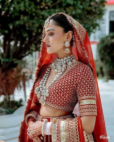 Cultured Wedding Magazine (@culturedwedding) • Instagram photos and videos Sabyasachi Lehenga Bridal Red Deepika Padukone, Bridal Jwellary For Red Lehenga, Jewellery With Red Bridal Lehenga, Sabyasachi Red Lehenga Bridal, Bridal Jewelry With Red Lehenga, Latest Bridal Lehenga Designs, Night Wedding Decor, Bridal Lehenga Designs, Latest Bridal Lehenga