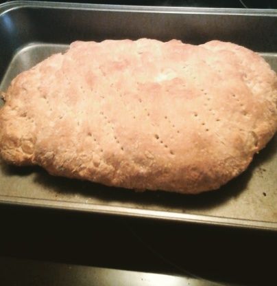 We Metis love our bannock and this is my favourite recipe for it. Its great with soup, or just on its own with jam or honey. Indigenous Recipes, Bannock Recipe, Bannock Bread, Indigenous Food, Native American Food, Native Foods, Baking Stuff, Scottish Recipes, Biscuit Bread