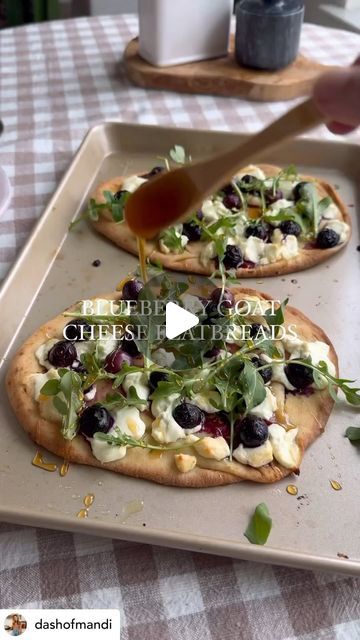 A Taste of the Kawarthas on Instagram: "Flatbreads always come in handy when needing something easy to make while hosting (or just because you want something delicious!) And this blueberry goat cheese honey one is a favorite 🫐🍯 for the full details www.dashofmandi.com/blueberry-goat-cheese-naan-flatbread/. Thanks to @dashofmandi for showing us this!
.
.
.
#flatbread #blueberries #goatcheese #easyrecipes #summerrecipes #easymeals #flatbreads #delicious #recipe #recipeshare #recipesharing" Flatbread Appetizers, Goat Cheese Honey, Goats Cheese Flatbread, Blueberry Goat Cheese, Cheese Naan, Naan Flatbread, 2024 Recipes, Mid July, Flatbread Recipes