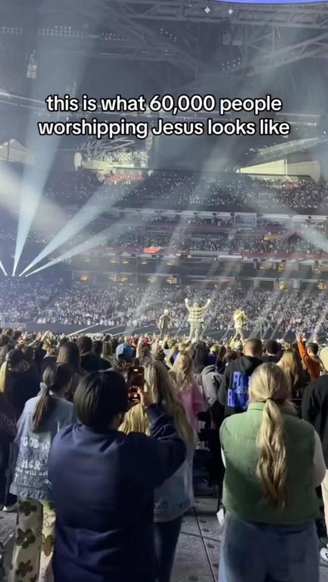 I cannot believe that this was over half a year ago, and I still get chills EVERY time I watch this video. Jesus, you are WORTHY! ✝️❤️ #jesus #love #fyp #christian #bible #bibleverse #trending Bible Verse For Family, Jesus Funny Humor, Funny Christian Videos, Jesus Edits, Christian Song Lyrics Quotes, Worshipping Jesus, Jesus Video, Walking With Jesus, Family Bible Verses