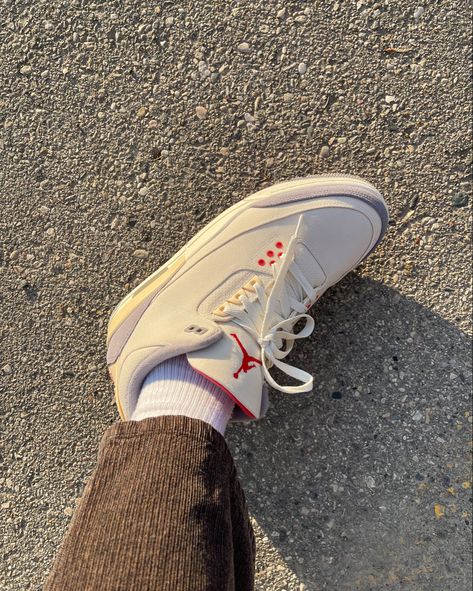 Muslin Jordan 3 Outfit, Muslin Aesthetic, Jordan 3 Muslin Outfit, Jordan 3 Muslin, Jordan 3 Outfit, Street Wear Shoes, Bapesta Shoes, Streetwear Lookbook, Jordan 4 White