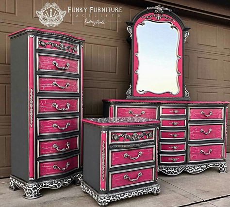 Remake Furniture, 2000s Bedroom, Leopard Decor, Whimsical Painted Furniture, Pink Furniture, Whimsical Furniture, Funky Painted Furniture Diy, Painted Furniture Diy, Decoupage Furniture