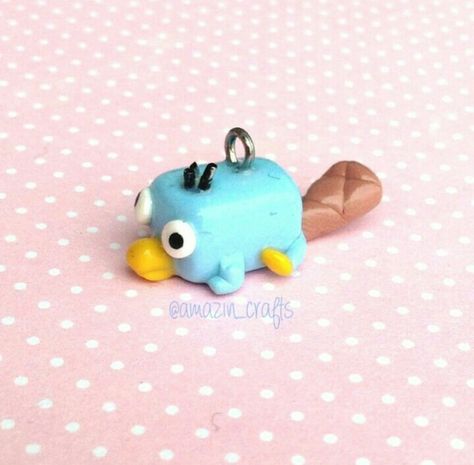 Polymer Clay Rubber Duck, Perry The Platypus Clay, Clay Keychain, Sculpey Clay, Polymer Clay Ornaments, Clay Diy Projects, Tanah Liat, Clay Crafts Air Dry, Cute Polymer Clay