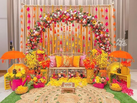 Indoor Mehendi Decor, Indoor Mehendi Decor Ideas, Mehndi Stage Decor, Mehndi Decoration Ideas, Wedding Decorations Diy Centerpiece, Party Palette, Haldi Decoration Ideas, Haldi Ceremony Decorations, Small Wedding Decor