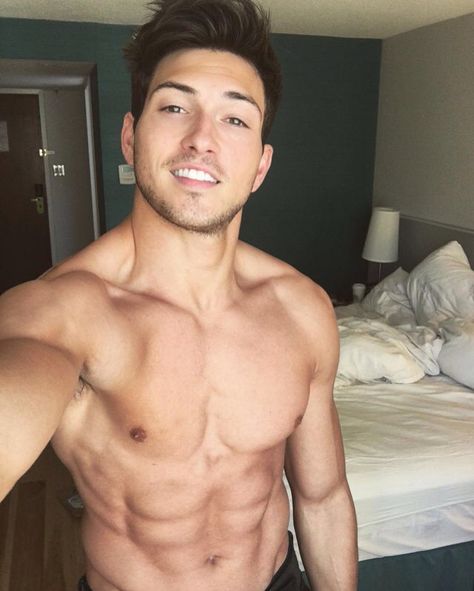 Robert Scott Wilson Robert Scott Wilson, Scott Wilson, Brazilian Men, Robert Scott, Male Torso, Athletic Body, American English, Days Of Our Lives, Attractive People