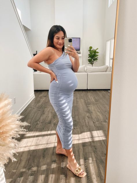 One Shoulder Maxi Maternity Dress | Babymoon Outfit 🤍 Light Blue Pregnancy Dress, Pregnant Bodycon Dress, Gender Reveal White Dress, Light Blue Baby Shower Dress, Maternity Bodycon Dress Outfits, Gender Reveal Dresses For Mom, Tight Maternity Dress, Maternity Party Wear, Light Blue Maternity Dress