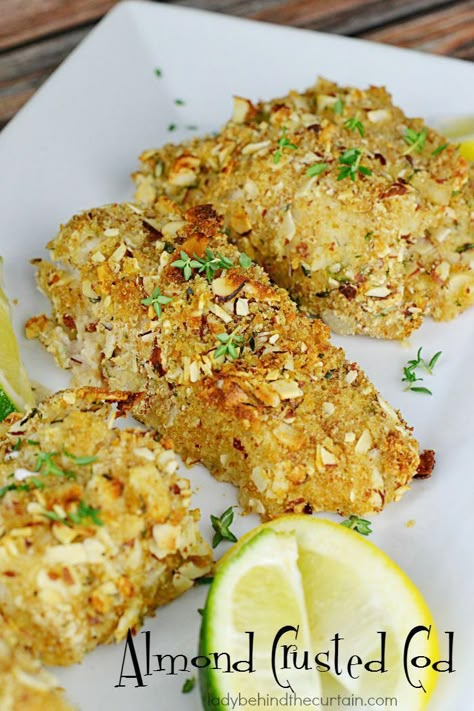 Almond Crusted Cod | A moist and tender fish full of flavor with beer, almonds, bread crumbs and fresh thyme. #FishRecipes Crusted Cod, Cod Fish Recipes, Fish Recipes Baked, Best Soups, The Best Soup, Almond Crusted, Baked Cod, Cod Recipes, Best Soup Recipes