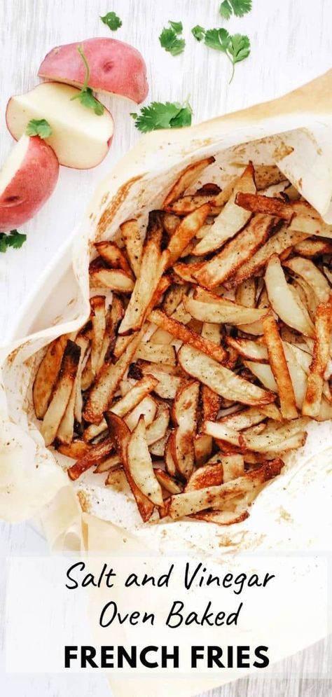 These oven baked or air fryer french fries are made with salt and vinegar to make them extra crispy and flavorful! Super easy to make and delicious! Vinegar Fries, Super Easy Pizza Dough, French Fry Recipe, French Fry Recipe Baked, Oven Baked French Fries, Baked French Fries, Delicious Potatoes, Oven Baked Fries, Oven Baked Bacon