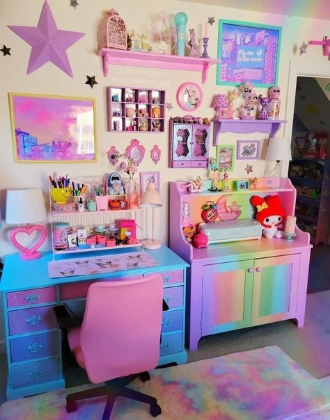 Kawaii Girls Room, Kawaii Art Studio, Kawaii Pastel Room, Kawaii House Decor, Kidcore Bedroom, Kawaii Office, Accessories Living Room, Cute Bedroom, Accessories Aesthetic