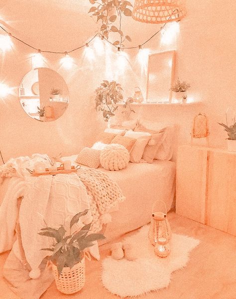 Peach Aesthetic Bedroom, Aesthic Bedroom Idea, Peachy Room Aesthetic, Peach Room Aesthetic, Peachy Bedroom Aesthetic, Peach Bedroom Aesthetic Vintage, Peachy Aesthetic Room Ideas, Peach Bedroom Aesthetic, Peach Bedroom