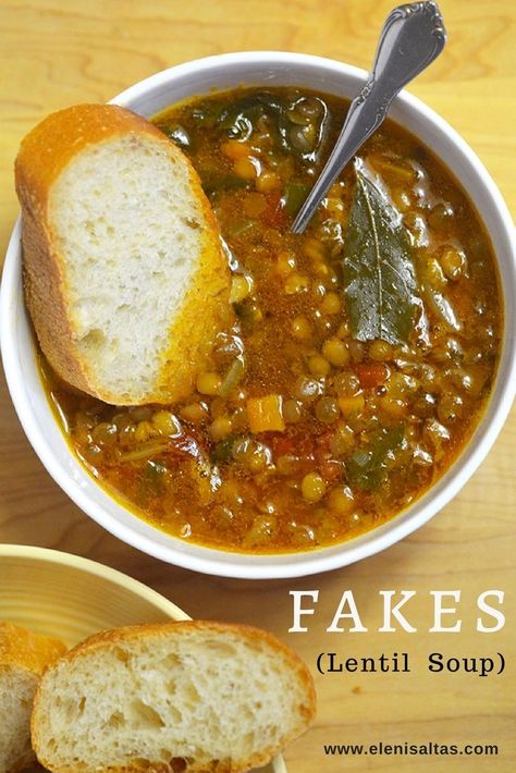 FakesPinterest Soups And Stews Comfort Foods, Soups And Stews Easy, Greek Lentil Soup, Lentil Soup Recipes, Greek Dishes, Lentil Recipes, Easy Soups, Mediterranean Diet Recipes, Lentil Soup