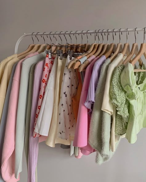 Kelly Cousineau 🤎 on Instagram: “Rainbow aesthetic 🌼🌷🪐🌤🦋” Clothing Rack Bedroom, Closet Organisation, Sewing Aesthetic, Clothes Closet Organization, Classy Bedroom, Pinterest Room Decor, Rainbow Aesthetic, Clothes Closet, Room Accessories